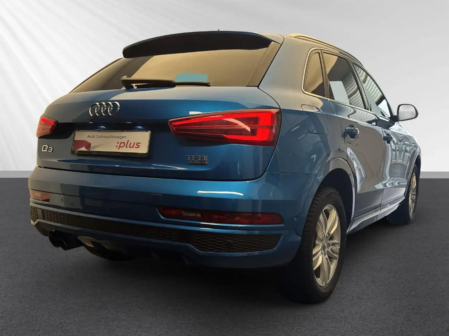 Audi Q3 Sport 2.0 TFSI quattro S tronic Bleu - 2