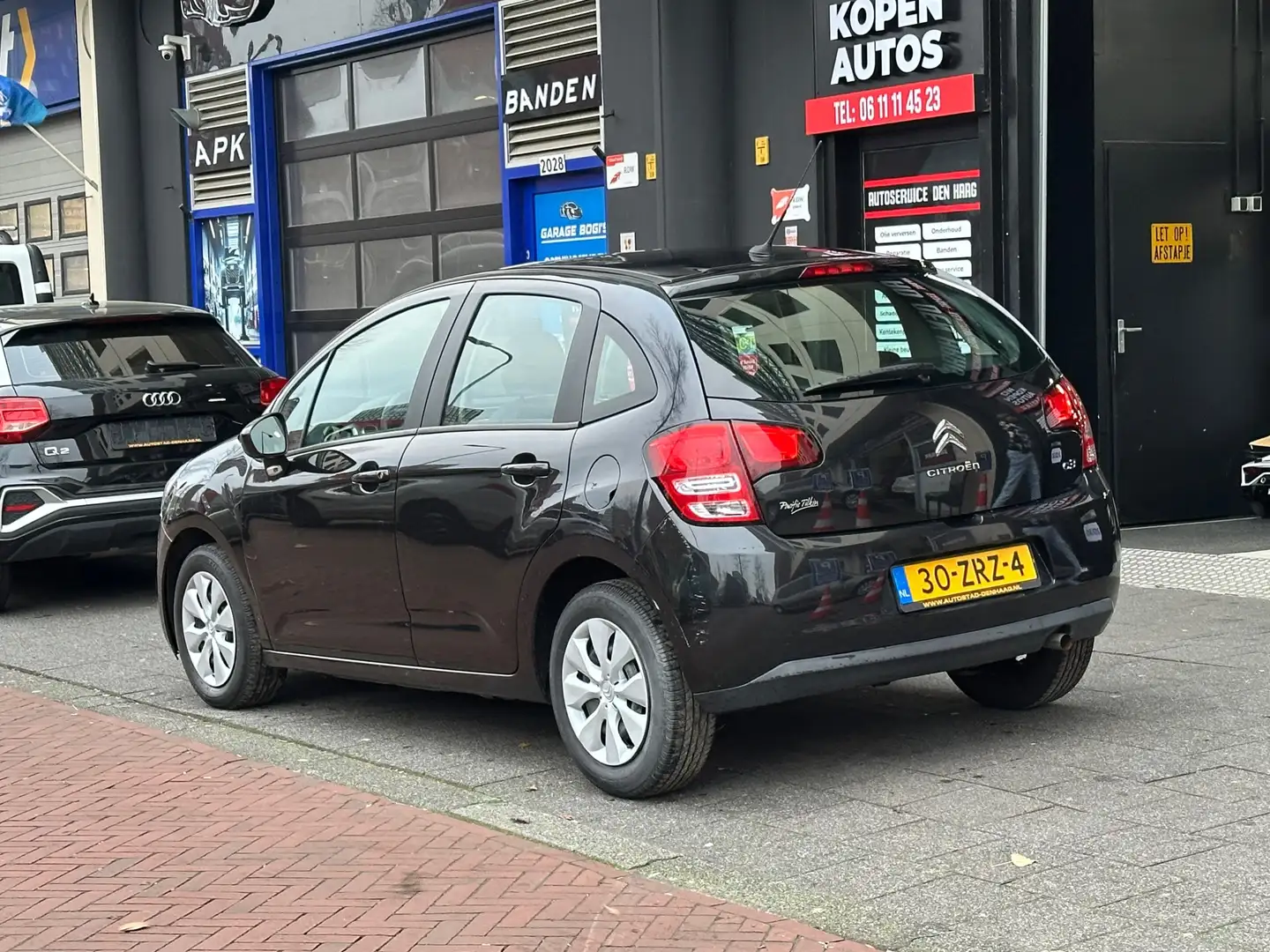 Citroen C3 1.4 Collection 5 Deurs Airco Schwarz - 2