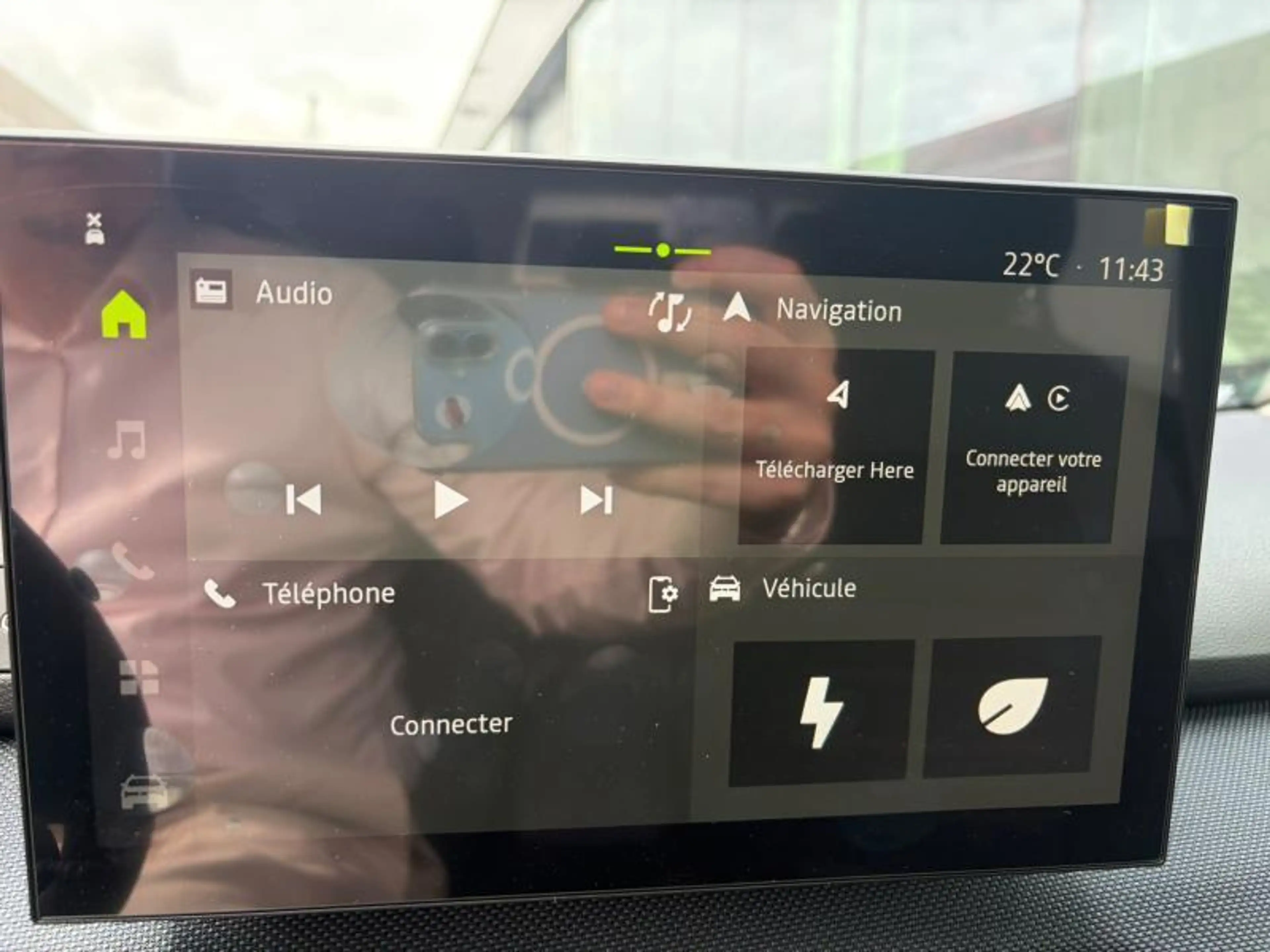Dacia Sandero DISPO 15/03/27 - EXPRESSION HYBRID 155 — photo 15