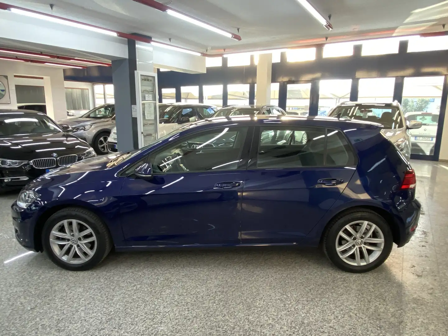 Volkswagen Golf 5p 1.6 tdi Executive 115cv Blu/Azzurro - 2