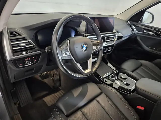 BMW X3 view 7