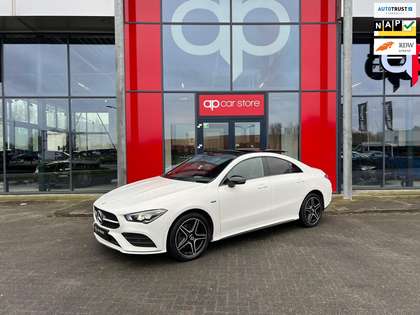 Mercedes-Benz CLA 250 e Business Solution AMG Limited Panorama Burmester
