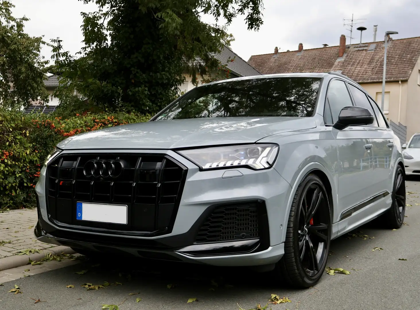 Audi SQ7 TDI V8 Individuall Massage Nachtsicht HeadUp 360 - 1