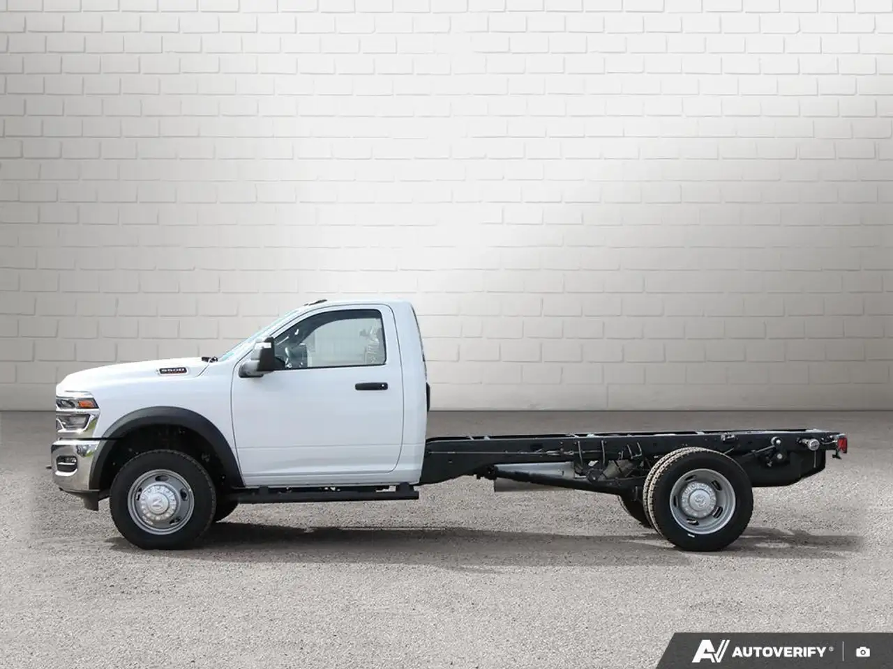 RAM 5500 снимка RAM 5500