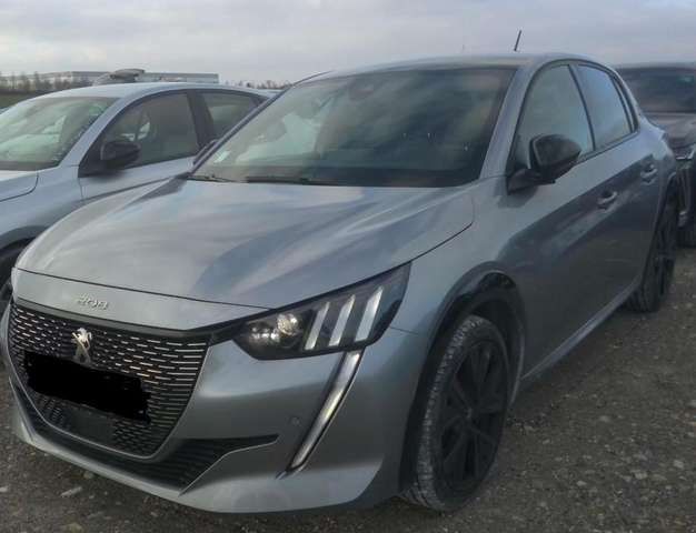 Imagine Peugeot 208 1.2 PureTech 100 S/S GT Navi+LED+R-Kam+ACC+DAB+