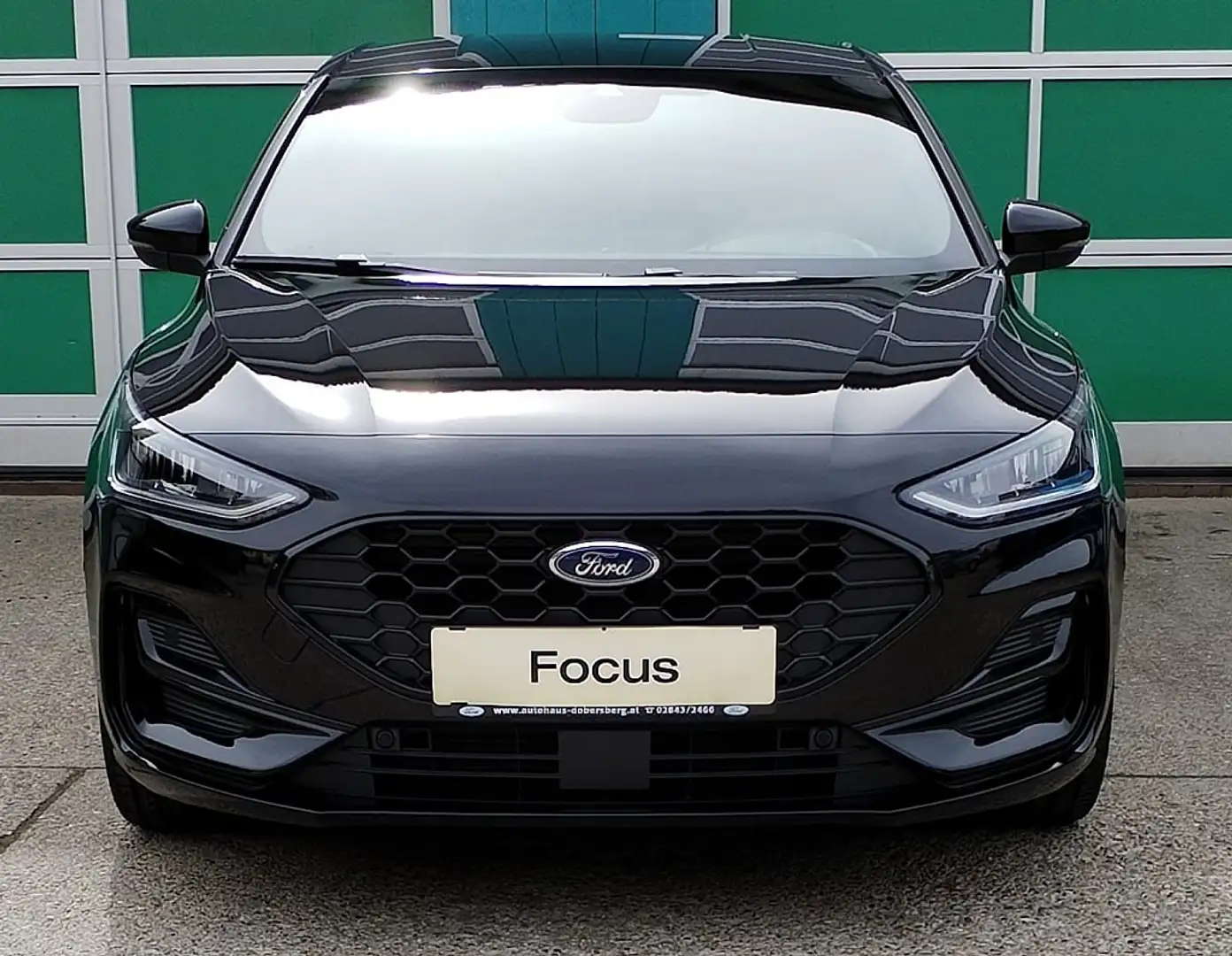 Ford Focus 1,5 EcoBlue ST-Line X Aut. Negro - 2