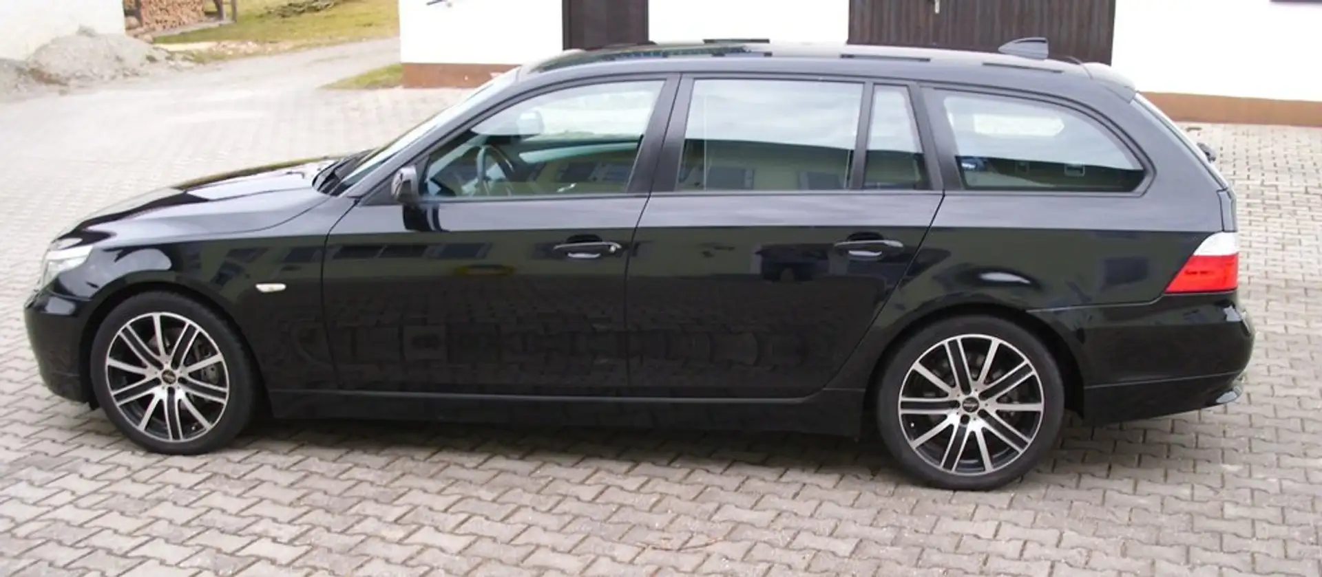 BMW 530 xDrive-Navi-TÜV neu-KD neu - 2