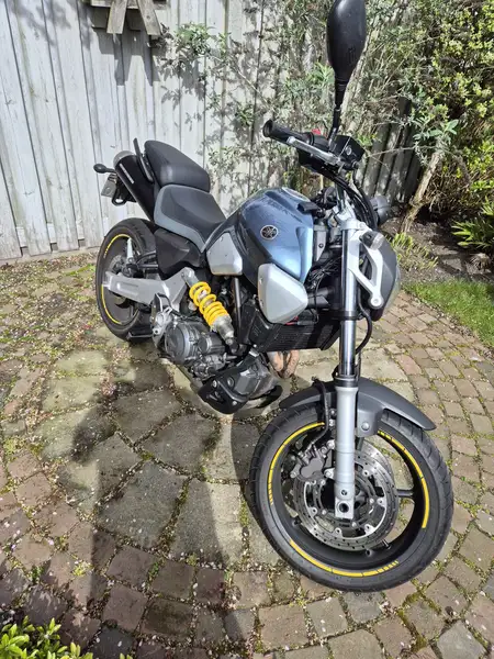 Yamaha MT-03 - foto 3