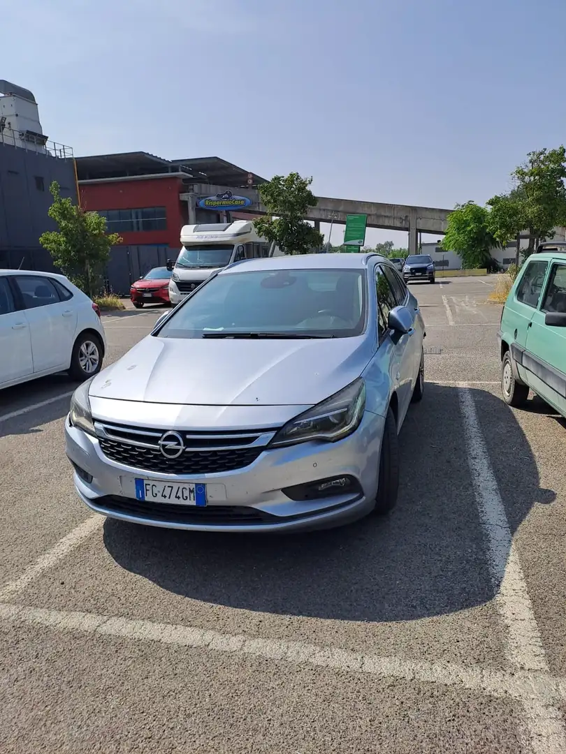 Opel Astra Sports Tourer 1.6 cdti Innovation 136cv auto - 1