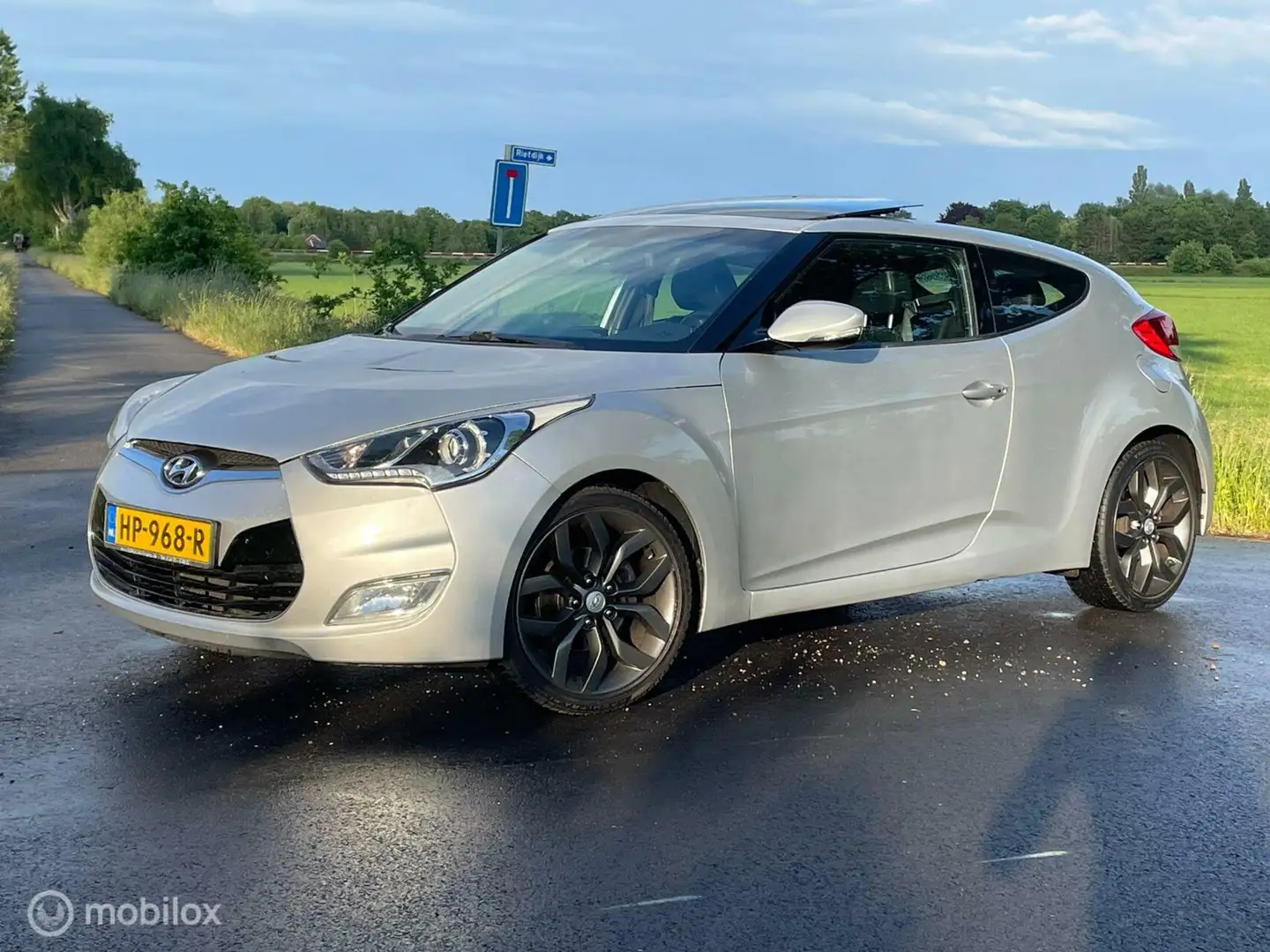 Hyundai VELOSTER 1.6 GDI i-Vision Сірий - 1