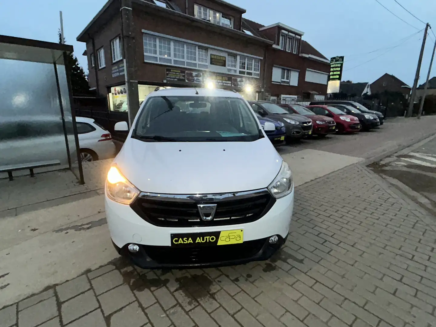 Dacia Lodgy Lodgy 1.5 dCi Laureate 7pl. Blanc - 1