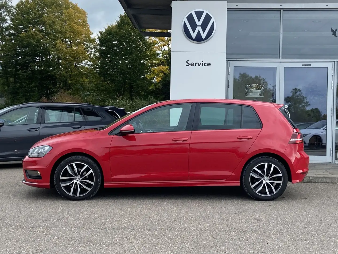 Volkswagen Golf 2.0 TDI DSG HIGHLINE R-LINE 5-Türer 17"+NA Rouge - 2