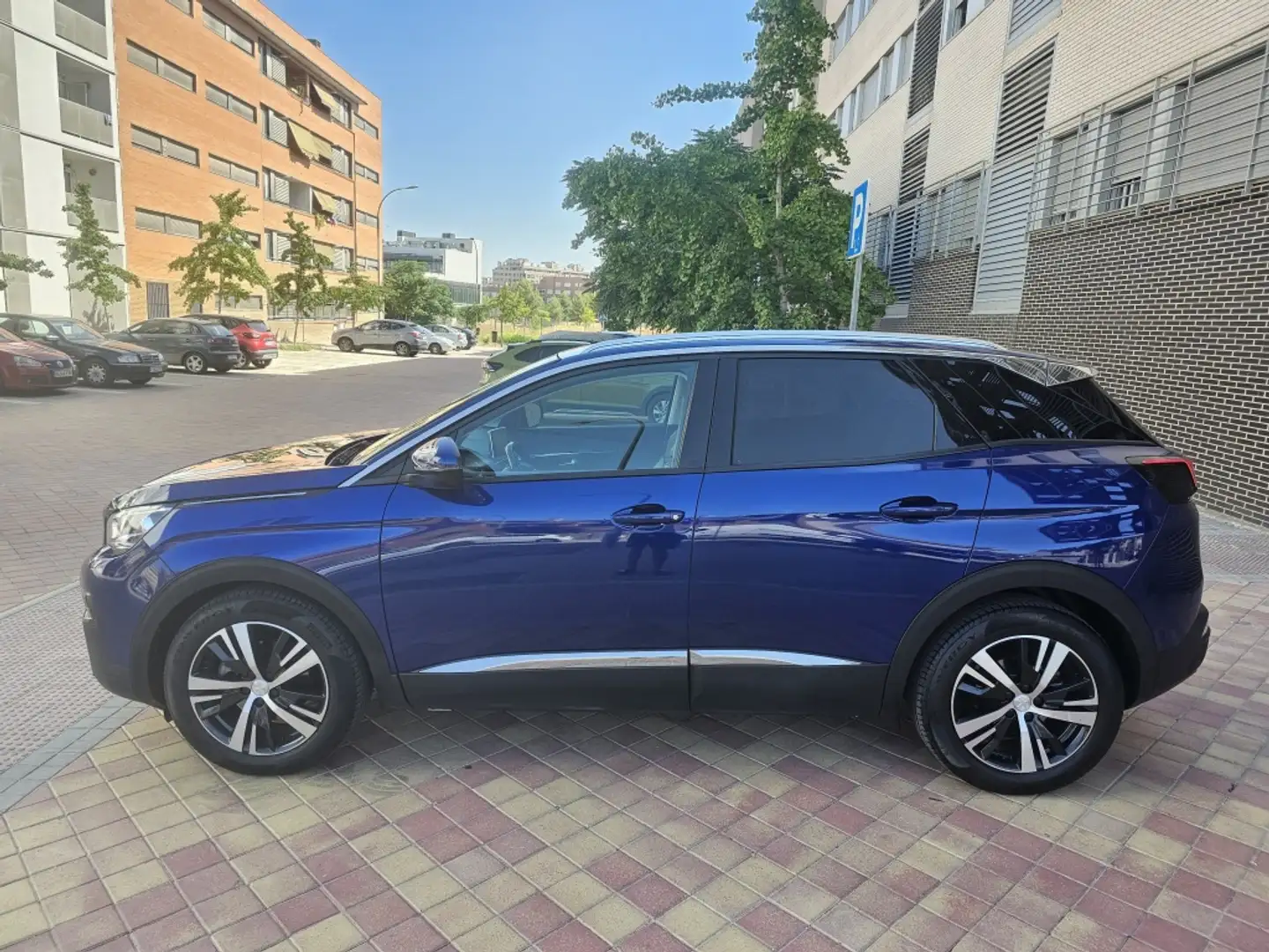 Peugeot 3008 1.5BlueHDi Allure S&S 130 Azul - 2