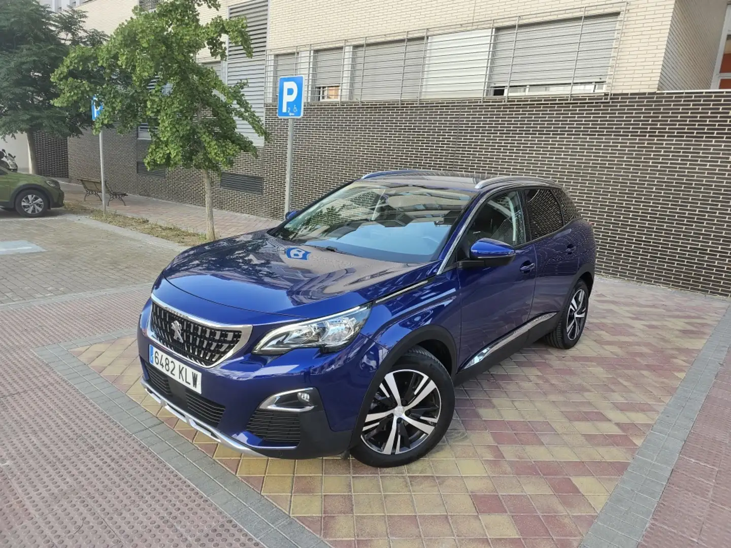 Peugeot 3008 1.5BlueHDi Allure S&S 130 Azul - 1