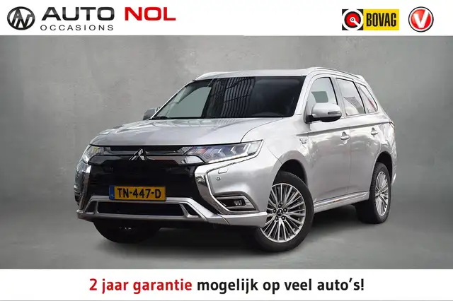 Mitsubishi Outlander 2.4 PHEV Intense+ | Trekhaak | Schuifdak | Half Le