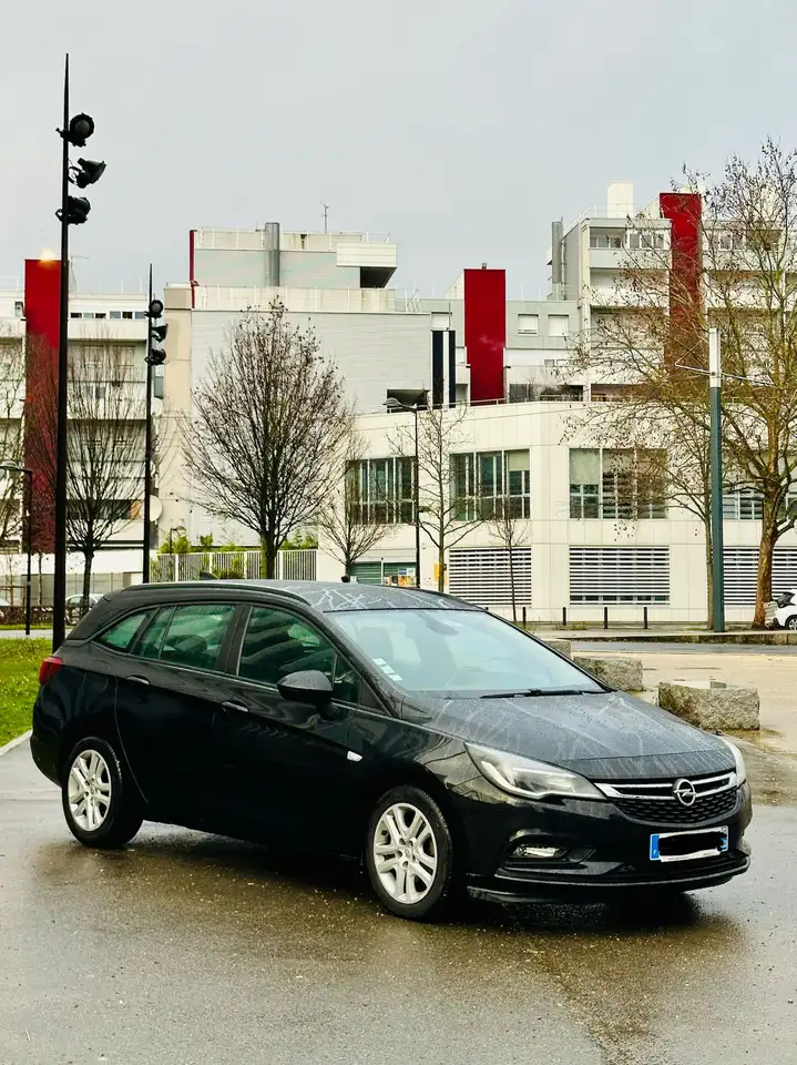 Opel Astra Sports Tourer 1.6 CDTI 110 ch Business E