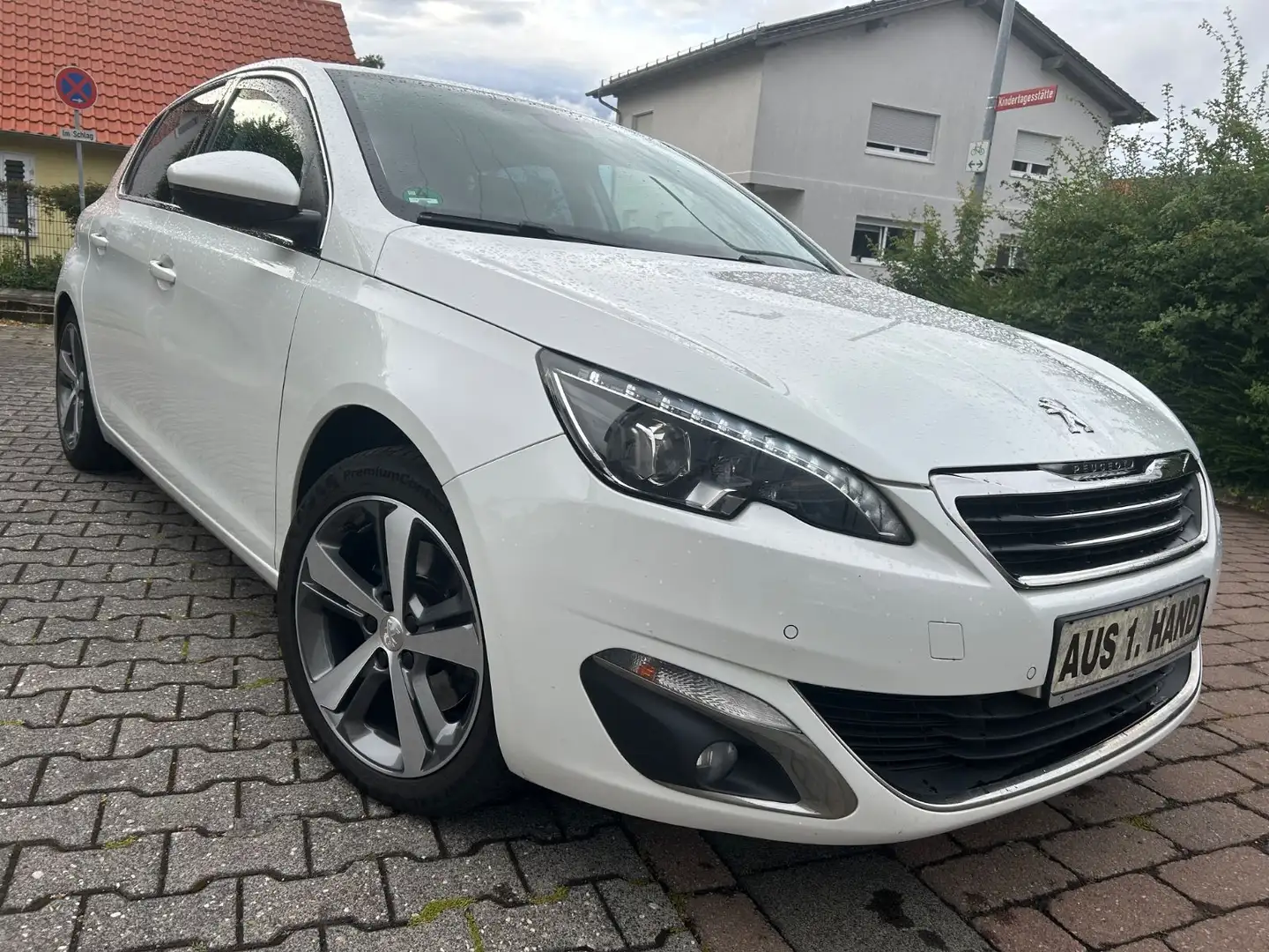 Peugeot 308 Allure*2,0*Navi*Leder*LED*Eu6*Automatik* Weiß - 1