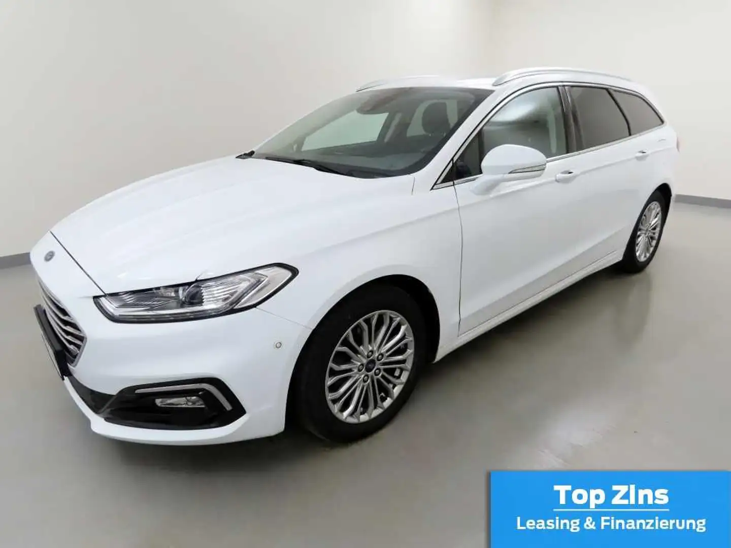 Ford Mondeo Turnier 2.0 EcoBlue Aut. Titanium LED+ACC Bílá - 2