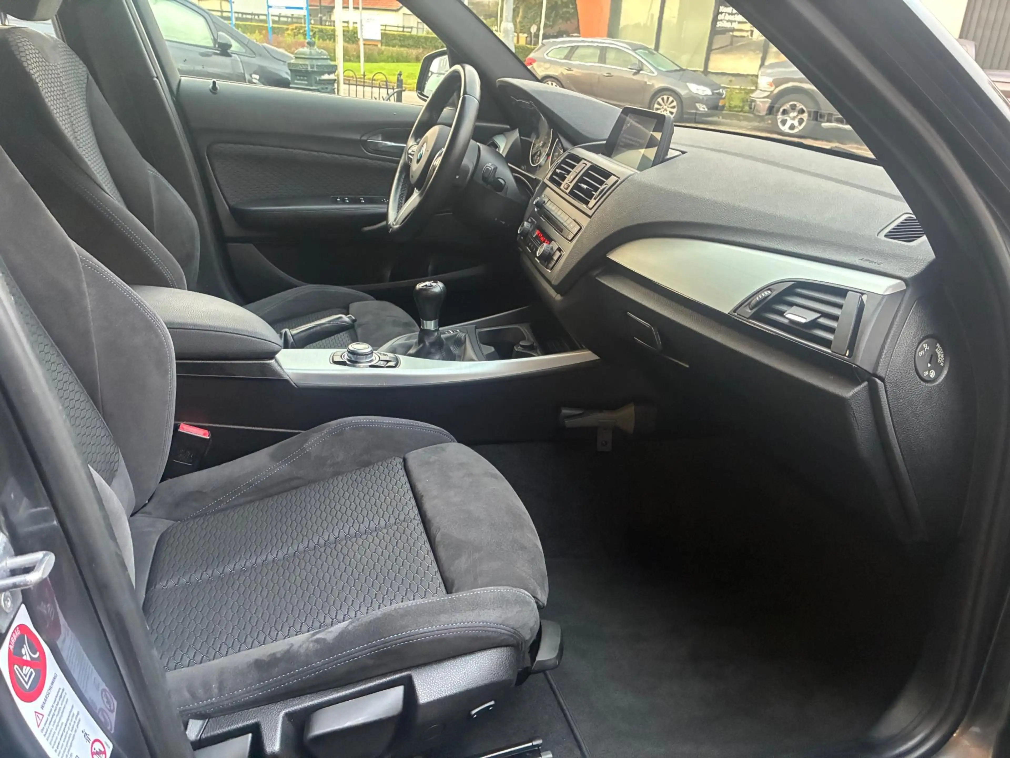 BMW 125 1-serie 125i M-pakket Navigatie Climatecontrole Xe — photo 10