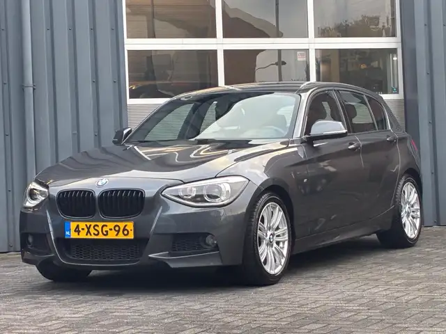 BMW 125 1-serie 125i M-pakket Navigatie Climatecontrole Xe
