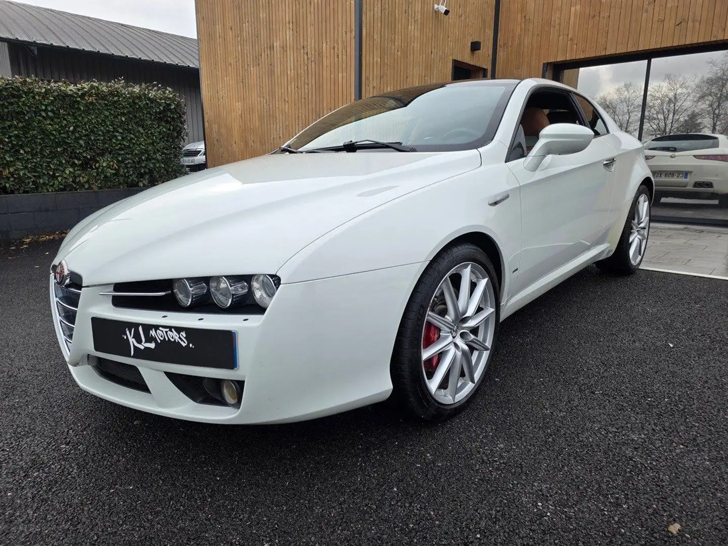Alfa Romeo Brera 3.2L JTS 260CH / TI / BVM / CUIR Weiß - 1