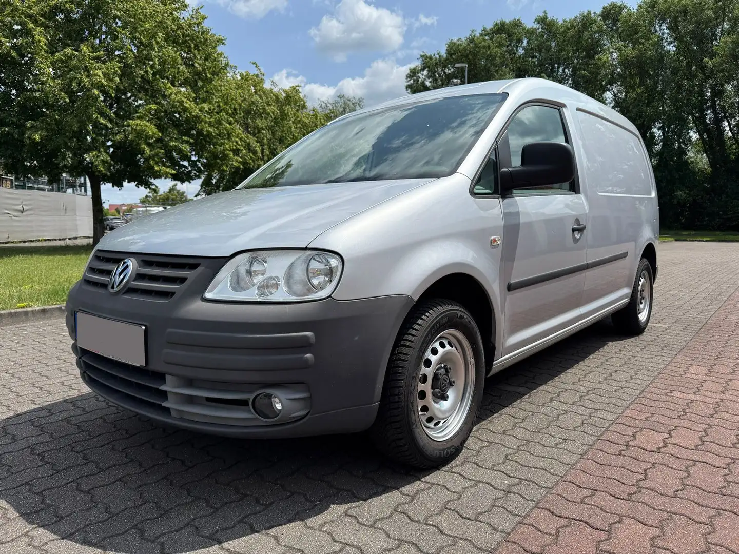 Volkswagen Caddy 1.9TDI Maxi Kasten Klima AHK SHZ Silber - 2