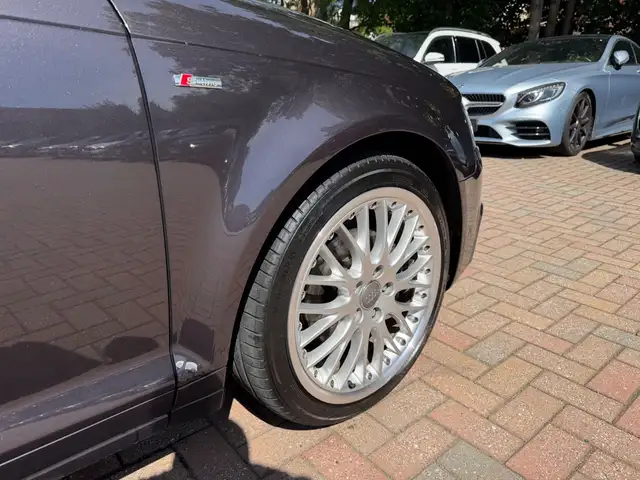 Audi A3 view 5