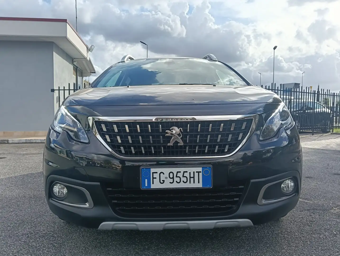 Peugeot 2008 1.6 bluehdi Allure 100cv MANUTENZIONE CASA MADRE Nero - 2