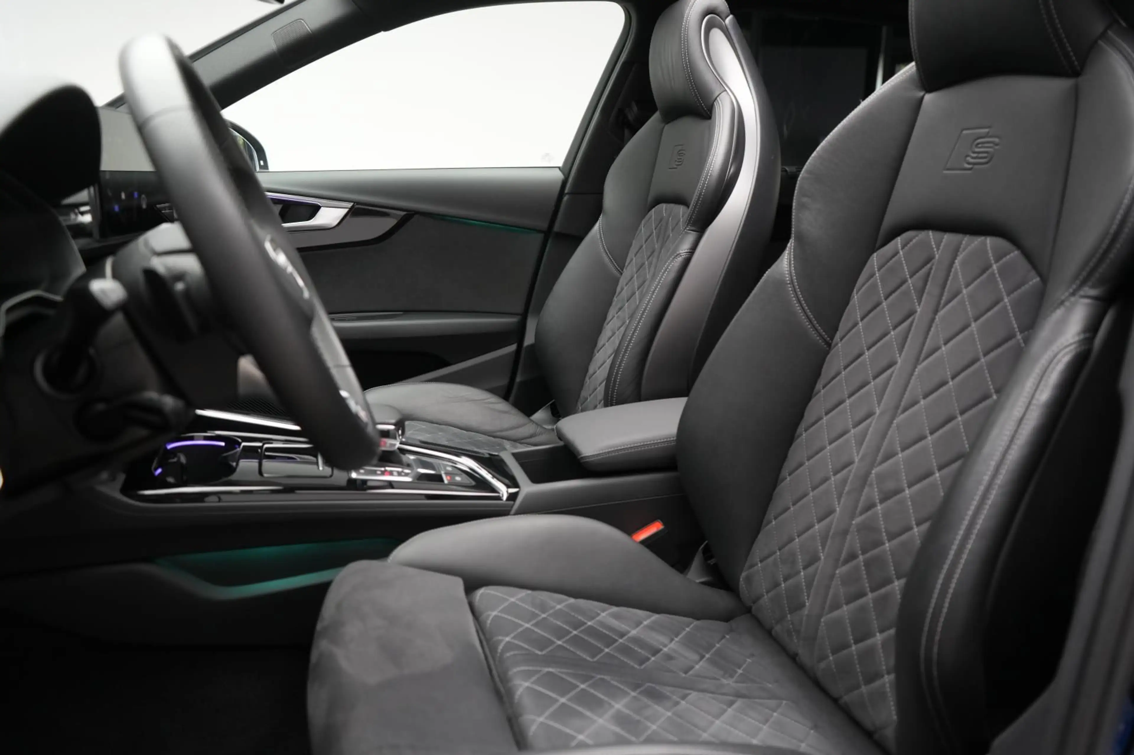 Audi A4 40 TDI quattro S-Line RS.Sitze/Pano/B&O/Kamer — photo 10