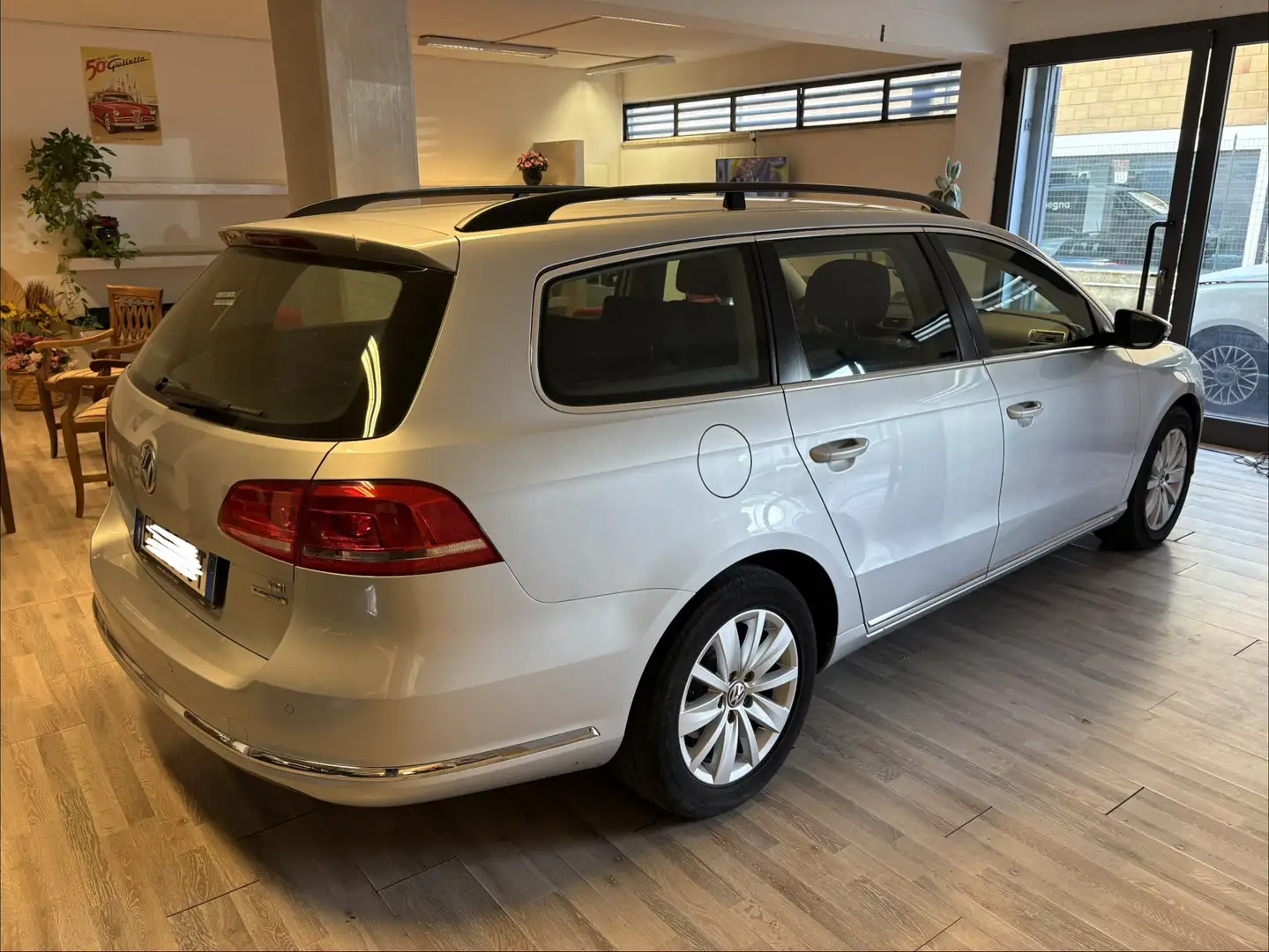 Volkswagen Passat Variant 1.6 tdi Comfortline - 2