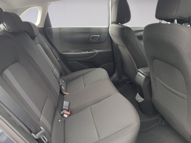 Hyundai i20 1.0 7G-DCT Trend KAMERA NAVI FACEL. LED — photo 14