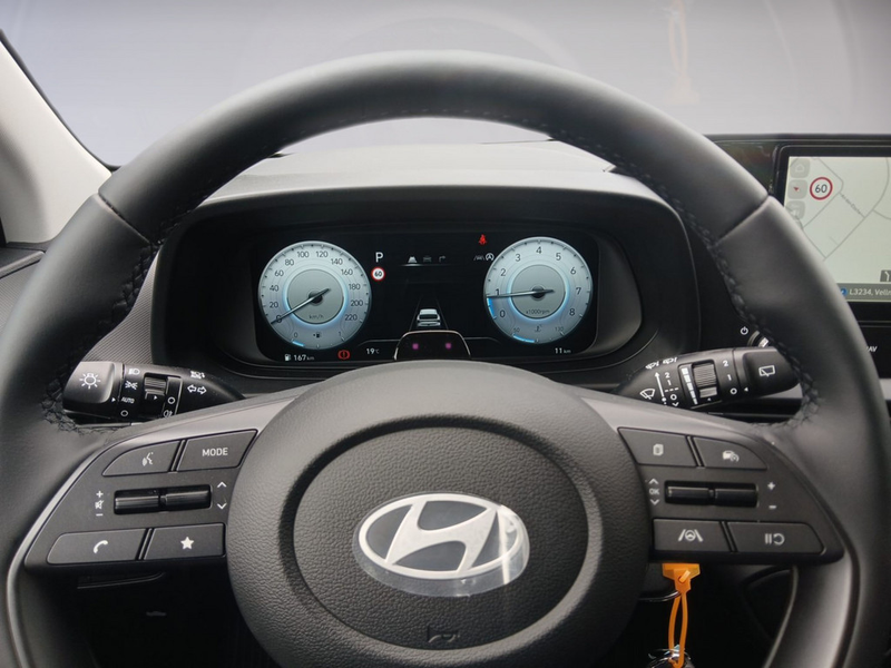 Hyundai i20 1.0 7G-DCT Trend KAMERA NAVI FACEL. LED — photo 9
