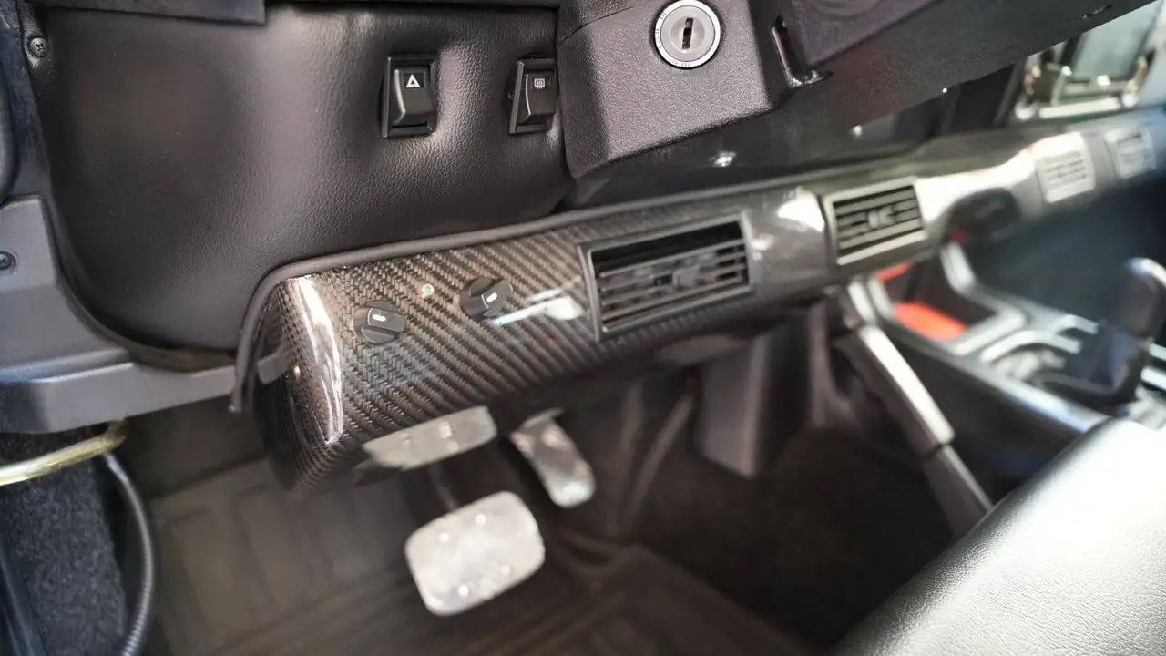 Land Rover Defender 110 station-wagon V8, foto 11