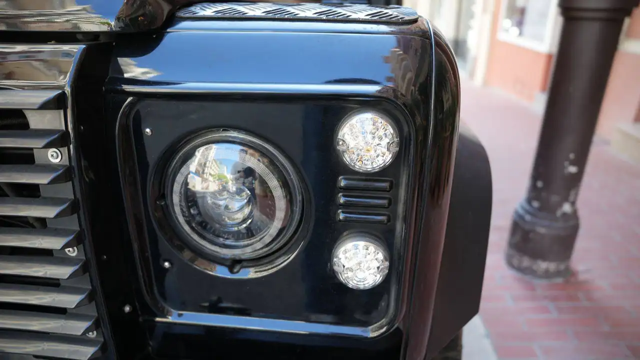 Land Rover Defender 110 station-wagon V8, foto 9