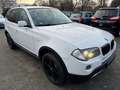 BMW X3 2.0i TOP/AWD/TÜV 04/2026/SITZHEIZUNG/XENON/++ Weiß - thumbnail 3