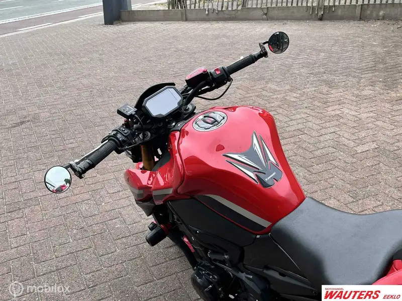 Kawasaki Z 900 - foto 3