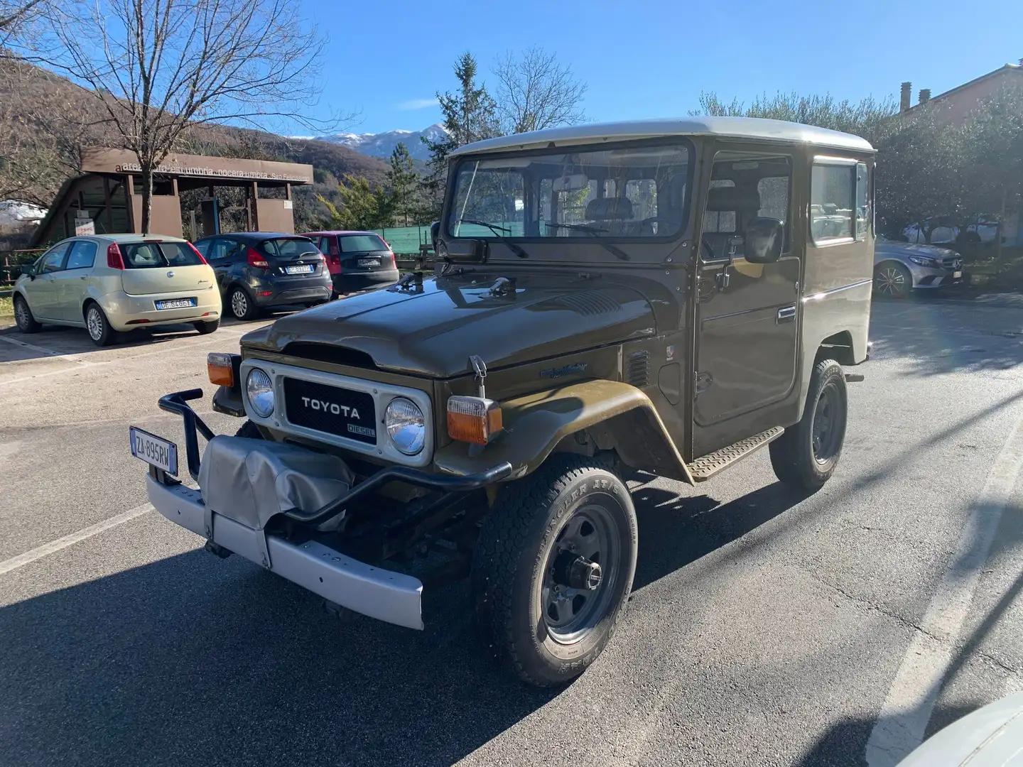Toyota Land Cruiser bj 42 bj42 ASI 3.4 diesel 6p Marrón - 1
