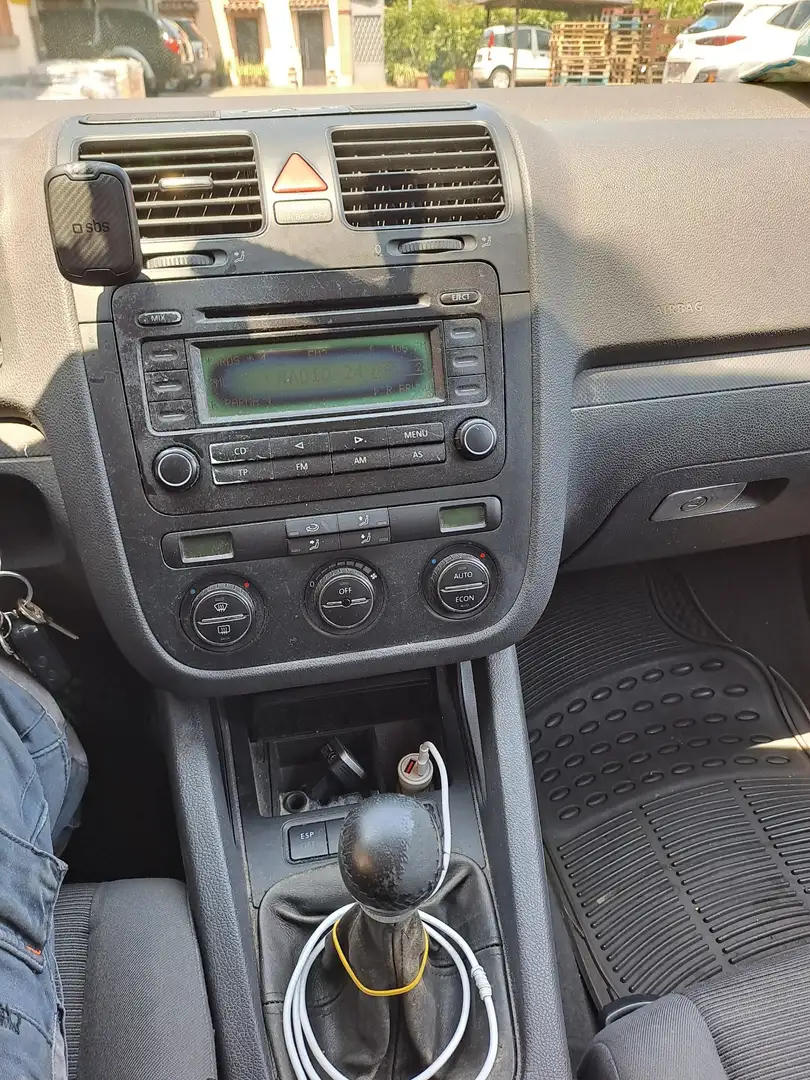 Volkswagen Golf 3p 1.9 tdi Trendline - 2