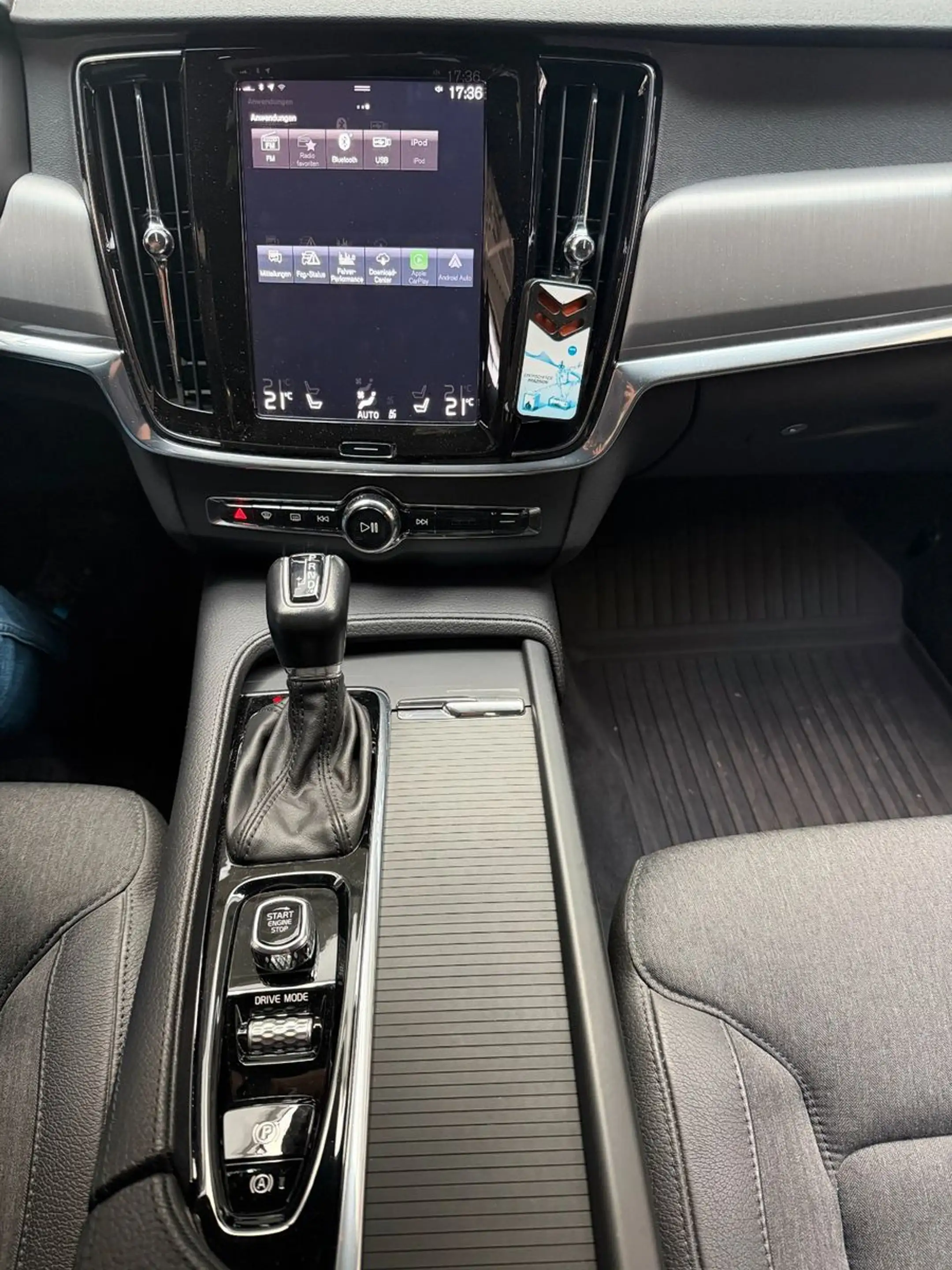Volvo S90 Lim. Momentum Pro, Automatik, CarPlay, SHZ — photo 15