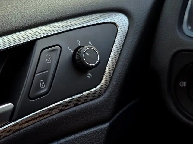 Volkswagen Golf view 15