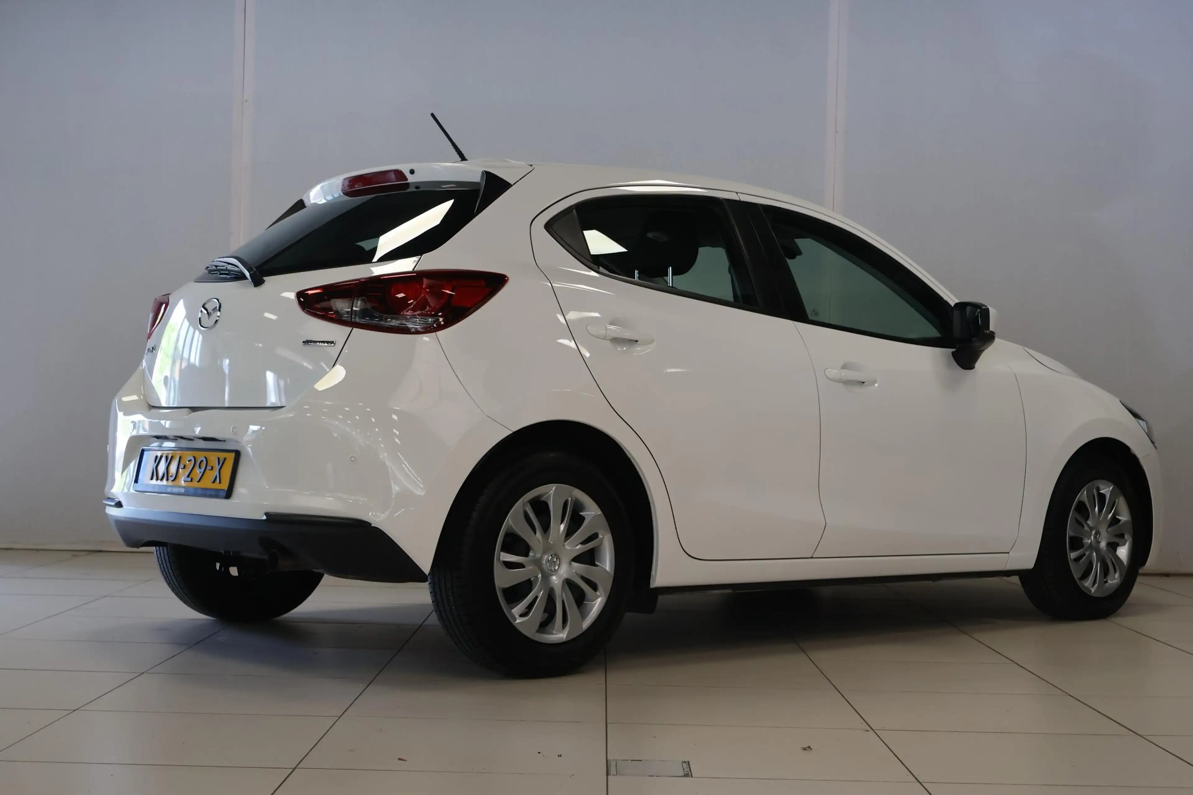 Mazda 2 1.5 Skyactiv-G Comfort — photo 7