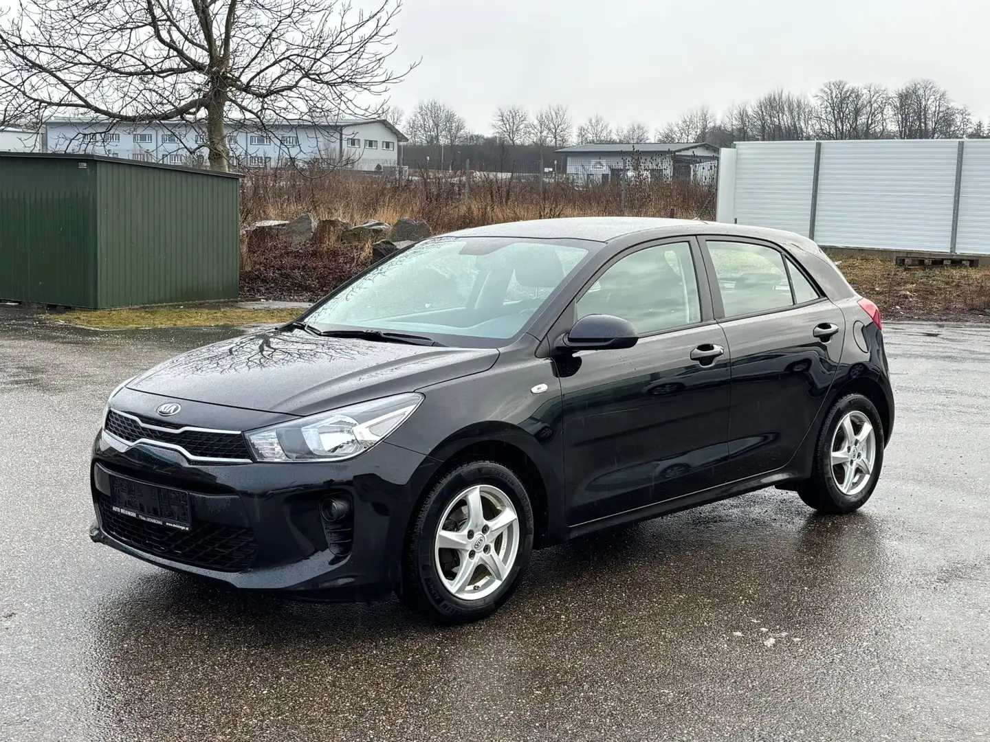 Kia Rio 1,25 MPI Neon ISG Schwarz - 1