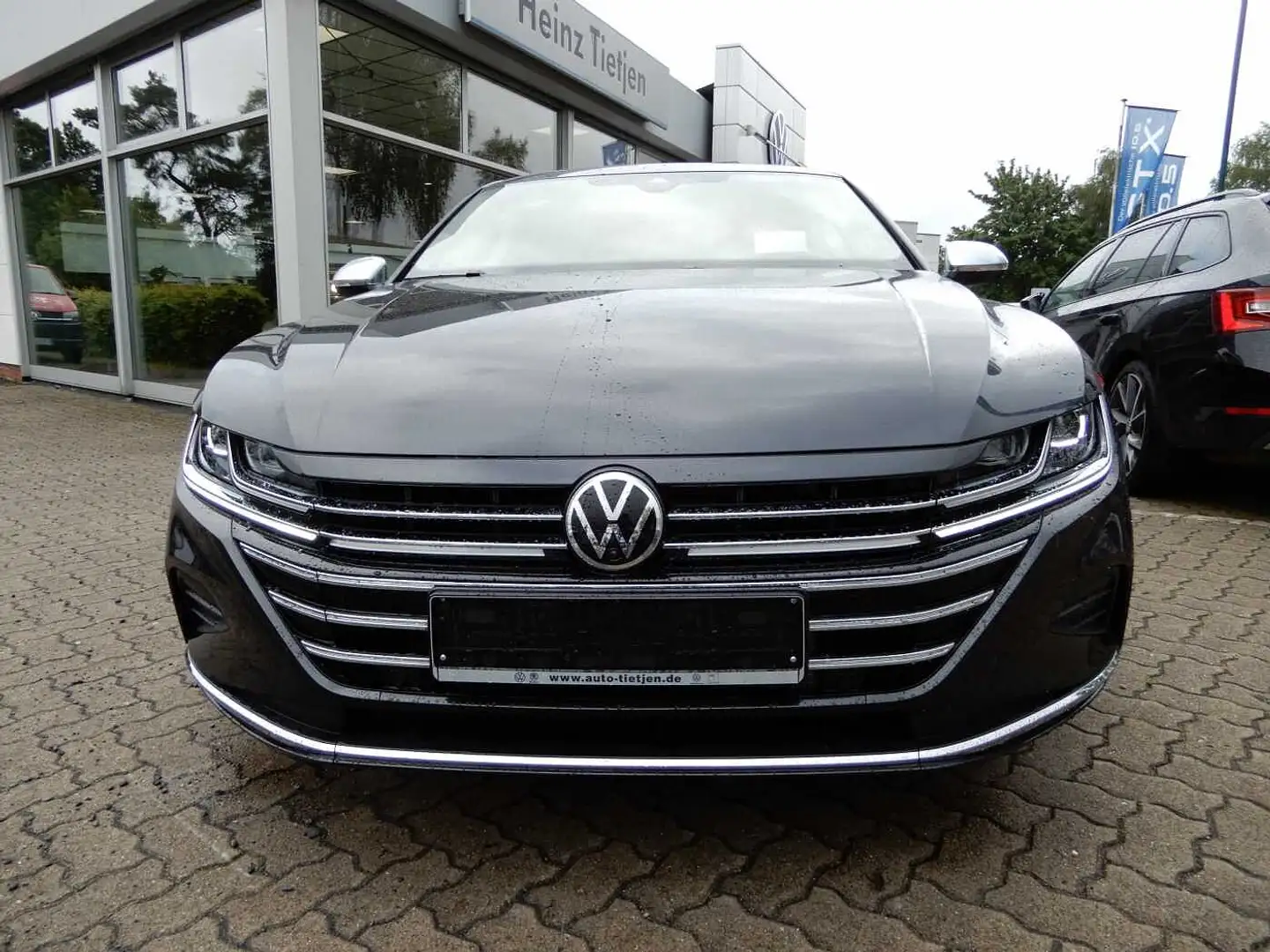 Volkswagen Arteon Shooting Brake 2.0 TDI SCR DSG Elegance Gris - 2