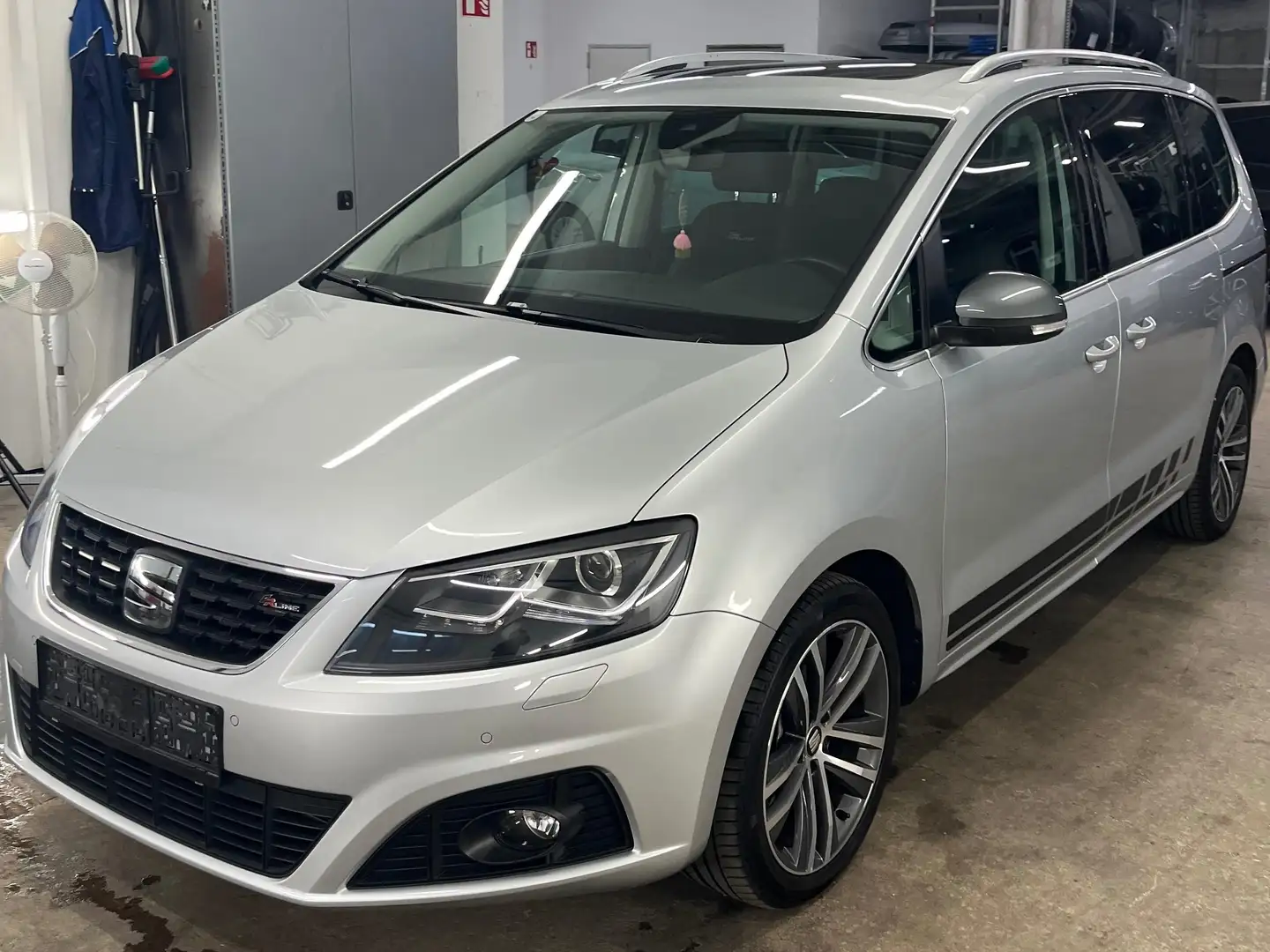 SEAT Alhambra Alhambra FR 2,0 TDI FR Silber - 1