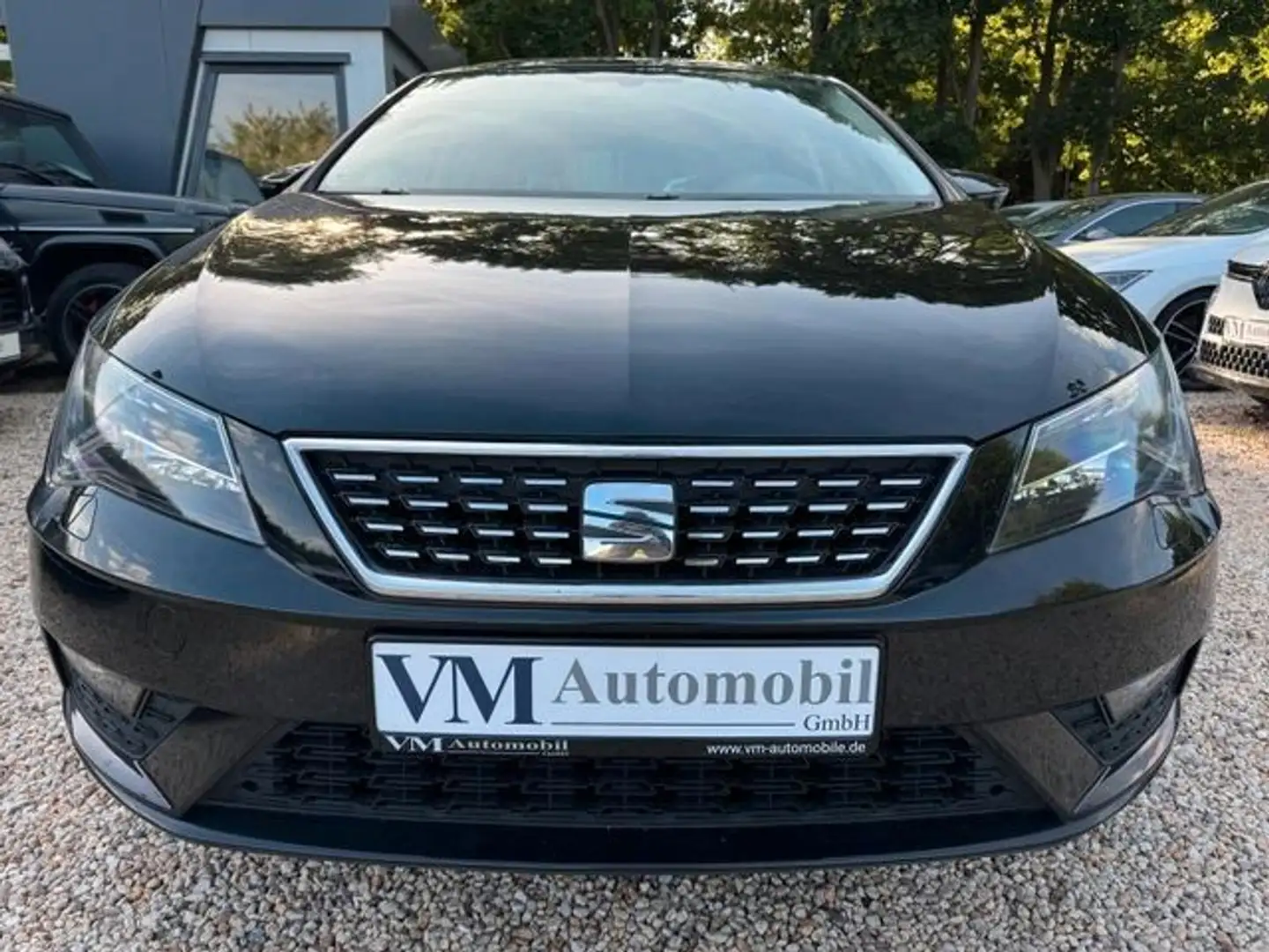 SEAT Leon 1.4 TSI Xcellence Pano*Navi*Tempo*8 Fach Zwart - 2