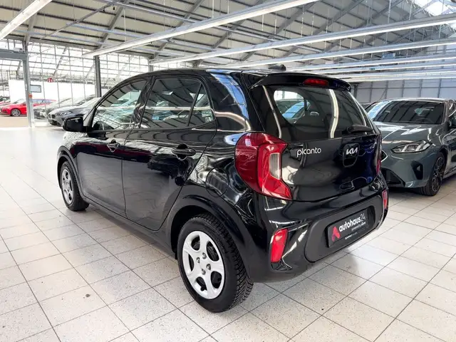 Kia Picanto view 4