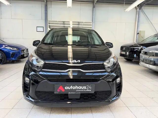 Kia Picanto view 2