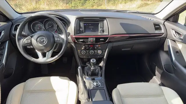 Mazda Mazda6 view 11