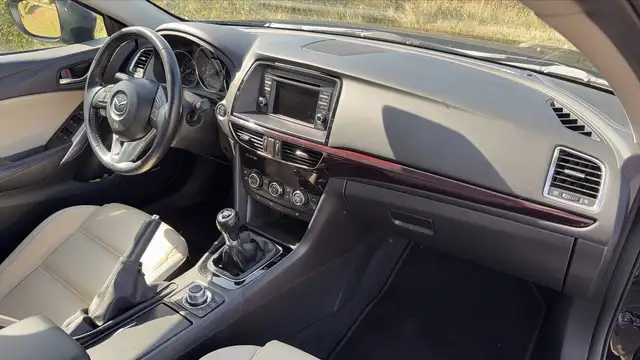 Mazda Mazda6 view 10