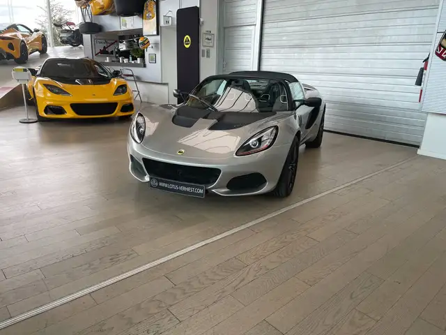 Lotus Elise Sport 220